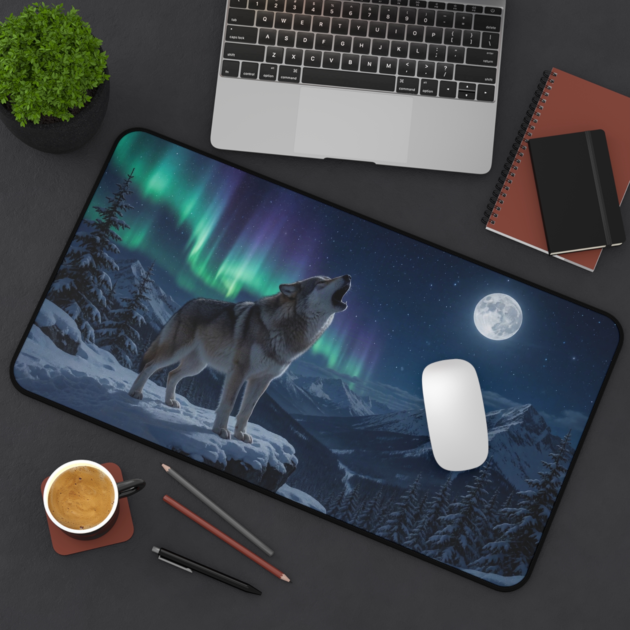 Howling wolf desk mat